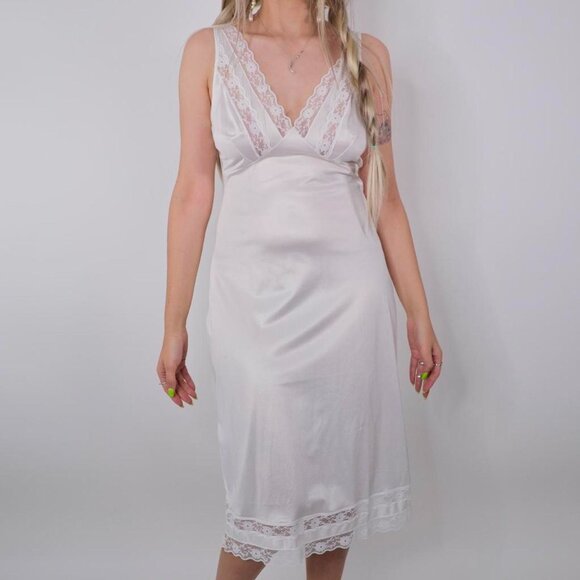 VINTAGE BRIDAL HONEYMOON WHITE MAXI SLIP DRESS - Picture 2 of 8